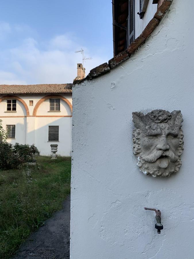Affascinante Casale Brambilla Vicino Pavia Villa San Zenone al Po Luaran gambar