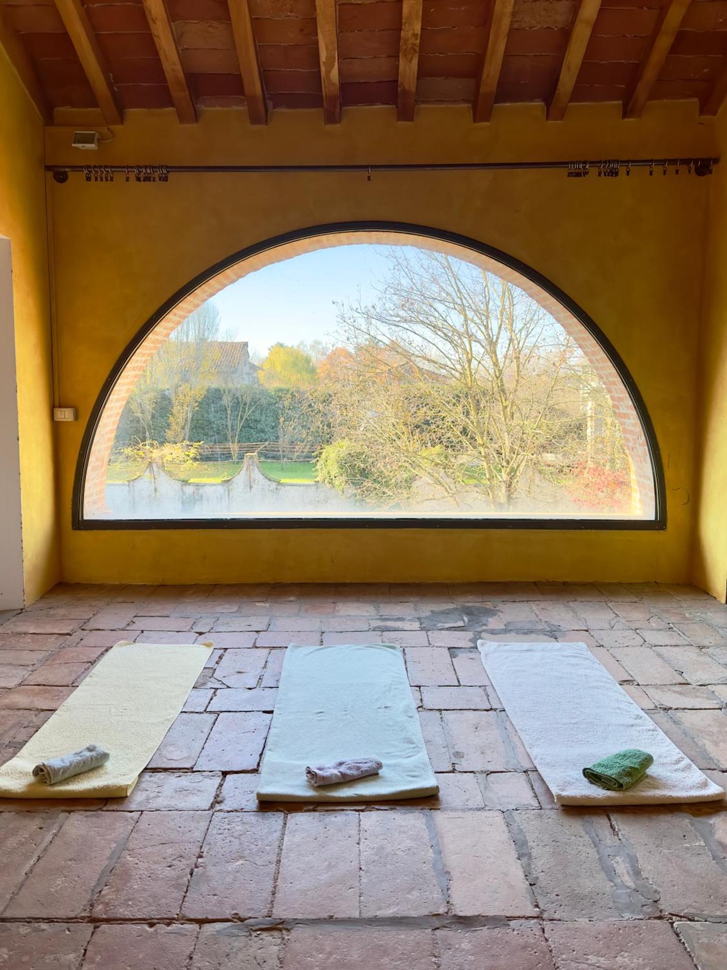Affascinante Casale Brambilla Vicino Pavia Villa San Zenone al Po Luaran gambar
