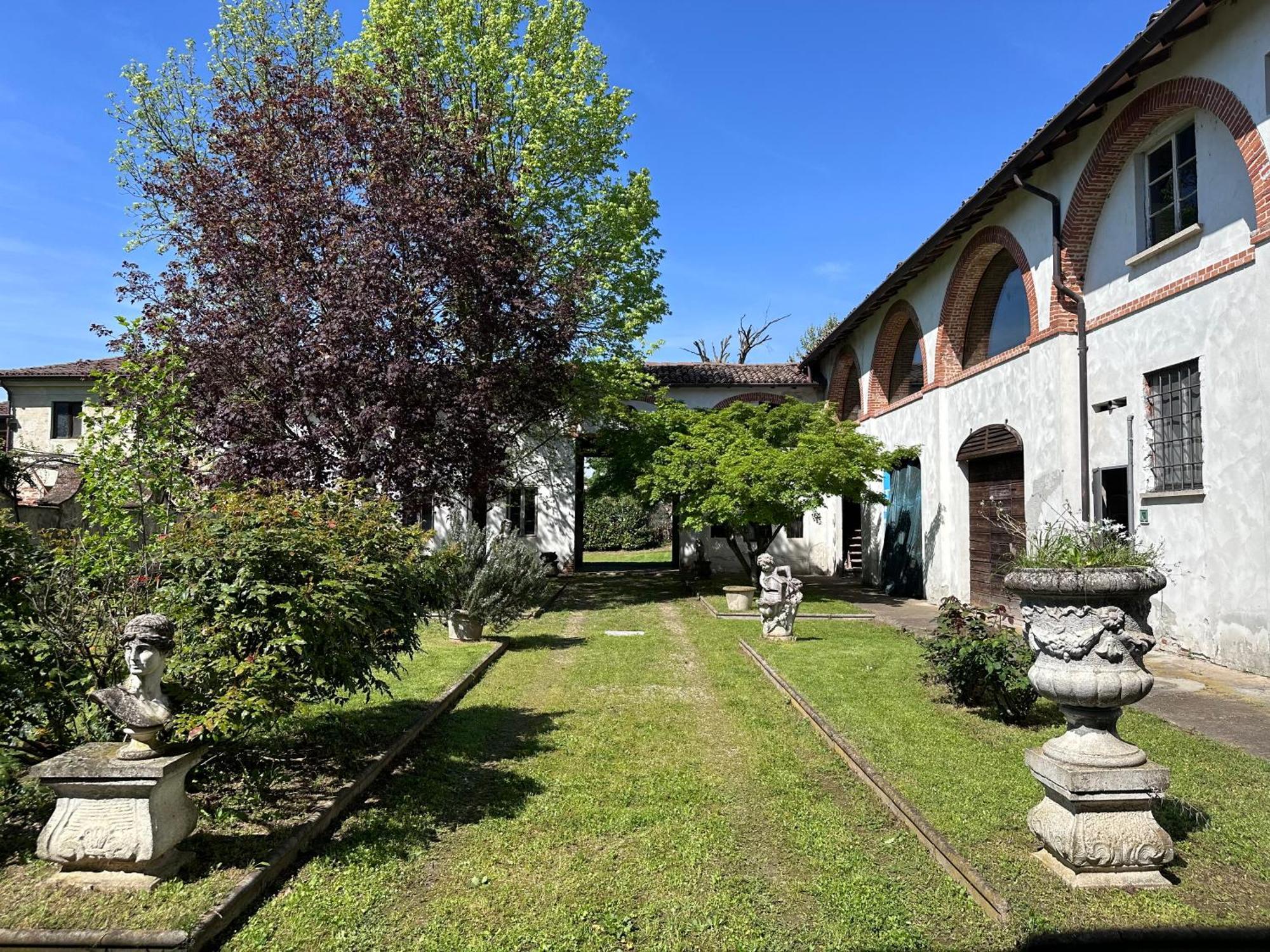 Affascinante Casale Brambilla Vicino Pavia Villa San Zenone al Po Luaran gambar